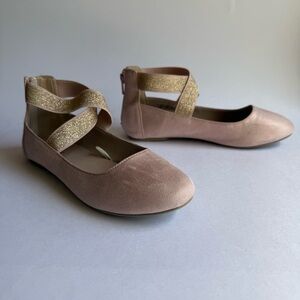 The children’s place Girls Metallic Cross Strap Ballet Flats -Pink size 3-as new